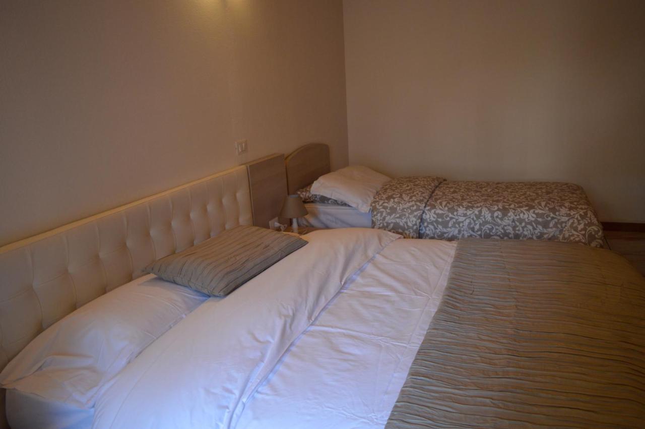 La Contrada Bed & Breakfast Сарнико Екстериор снимка