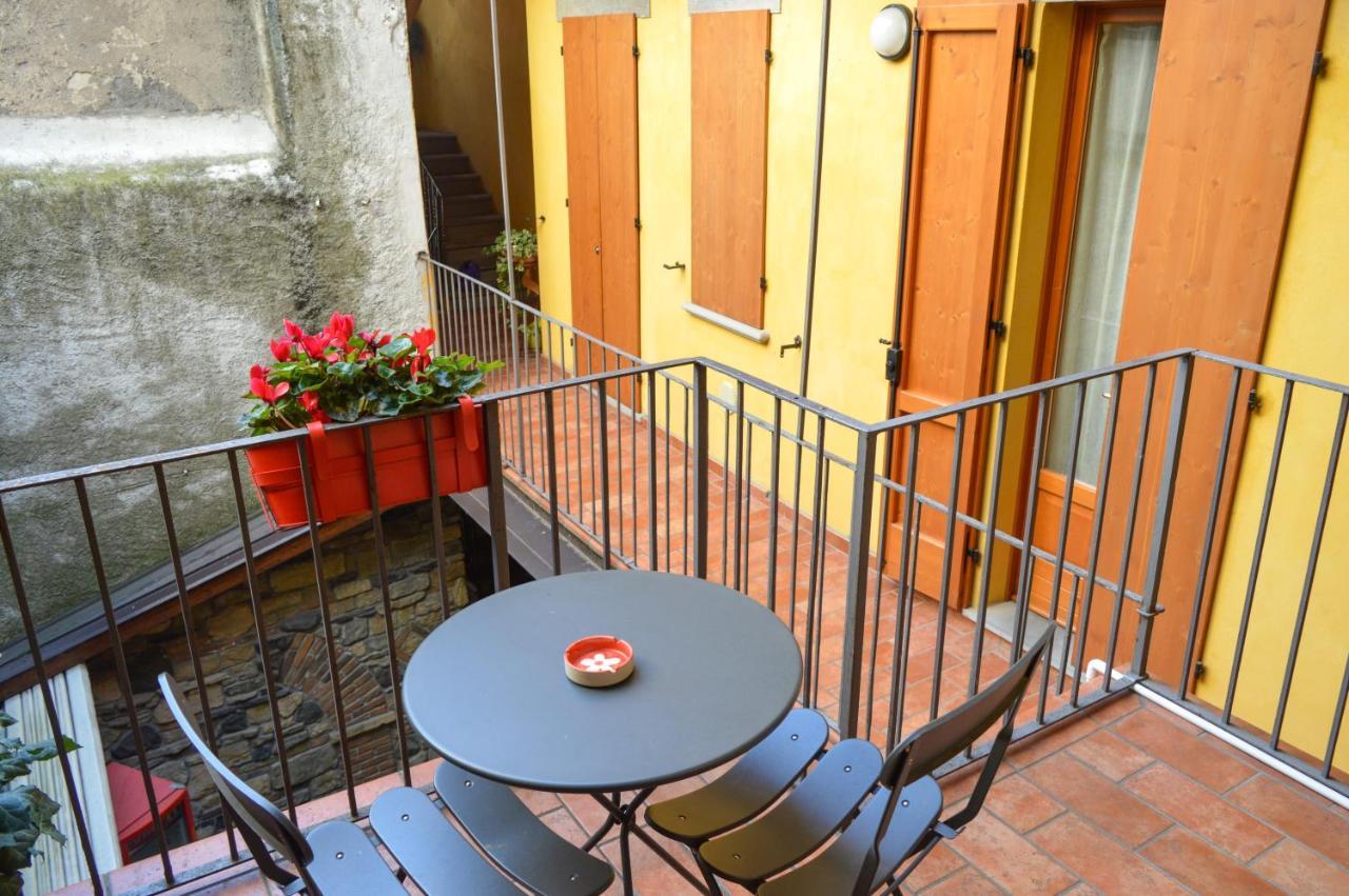La Contrada Bed & Breakfast Сарнико Екстериор снимка